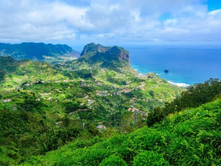Madeira: Ostrov večnej jari v Atlantiku