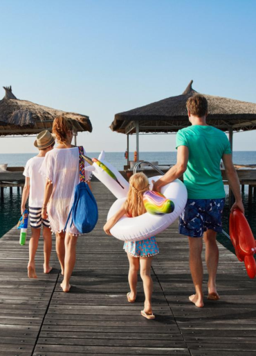 rodina na pláži